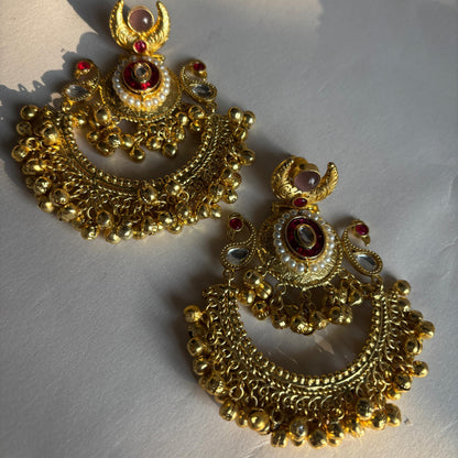 Regal Kundan Crescent Chandbali Earrings