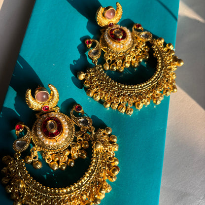 Regal Kundan Crescent Chandbali Earrings