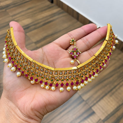 preeti Gold Necklace
