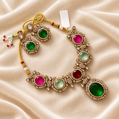 Tanya necklace