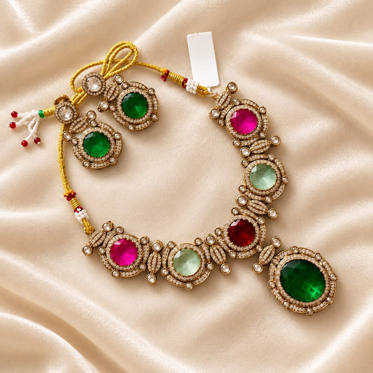 Tanya necklace